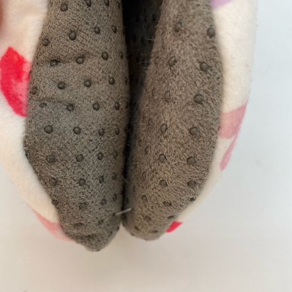 Rae Dunn Slippers - Picture 3 of 4